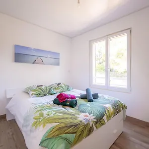 Appartement Bord De Mer, Entierement Equipe